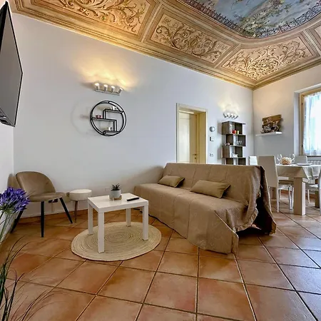 Vicino Al Centro E A Parcheggi Gratuiti - Affresco Strepitoso Apartment