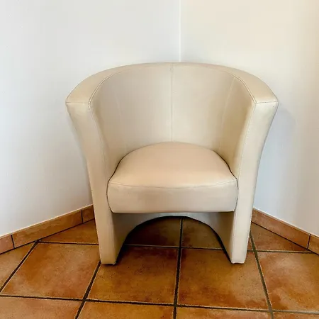 Vicino Al Centro E A Parcheggi Gratuiti - Affresco Strepitoso Modena