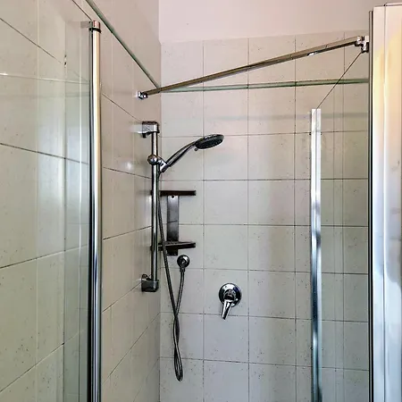 Vicino Al Centro E A Parcheggi Gratuiti - Affresco Strepitoso