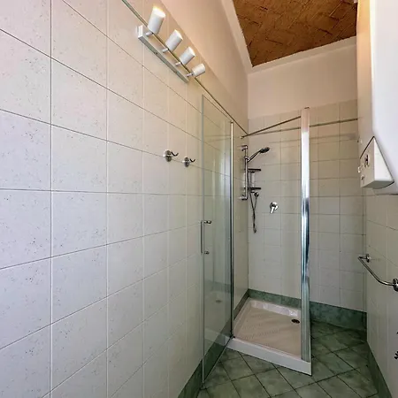 Vicino Al Centro E A Parcheggi Gratuiti - Affresco Strepitoso *