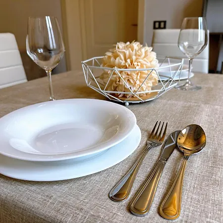 Vicino Al Centro E A Parcheggi Gratuiti - Affresco Strepitoso Appartement *
