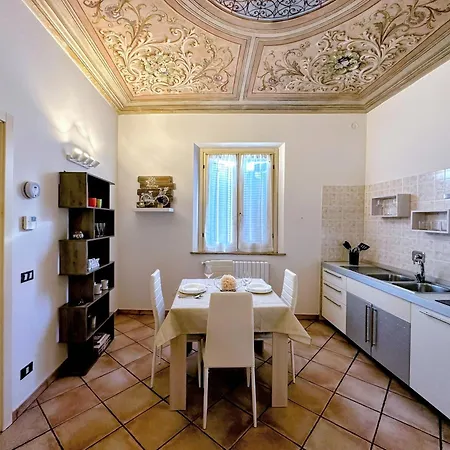 Apartamento Vicino Al Centro E A Parcheggi Gratuiti - Affresco Strepitoso Módena