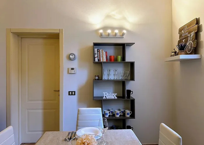 Vicino Al Centro E A Parcheggi Gratuiti - Affresco Strepitoso Modena