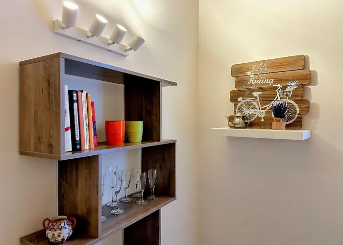 Vicino Al Centro E A Parcheggi Gratuiti - Affresco Strepitoso *