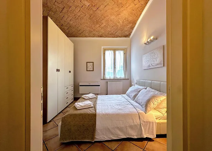 Vicino Al Centro E A Parcheggi Gratuiti - Affresco Strepitoso *